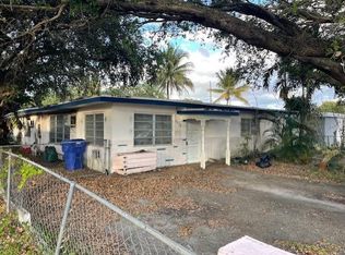 6309 Hayes Street, Hollywood, FL 33024