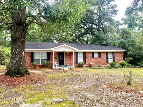 1030 Navion Dr, Mobile, AL 36695