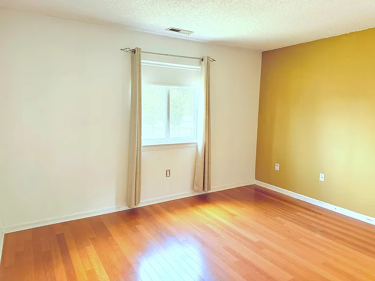 8408 Tamarron Dr — Photo 7