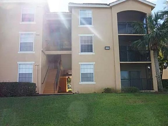 5th image of 8754 River Homes Ln #8202