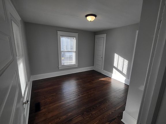 4th image of 1616 Trogdon St