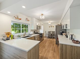 1305 S Paddock Dr #1, Wheeling, IL 60090