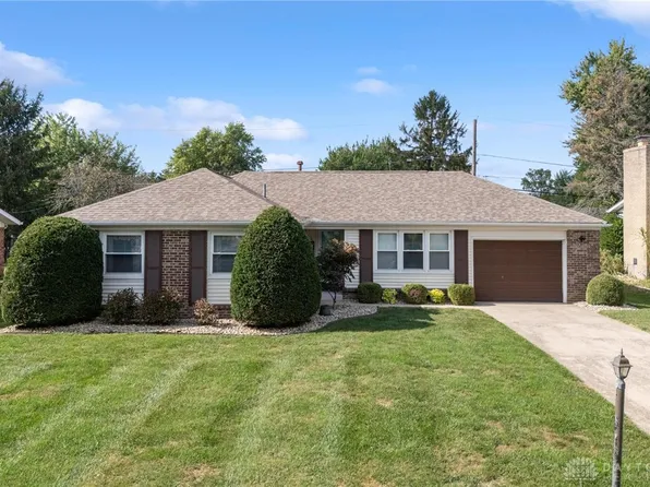 619 Hiatt Ave, Wilmington, OH 45177