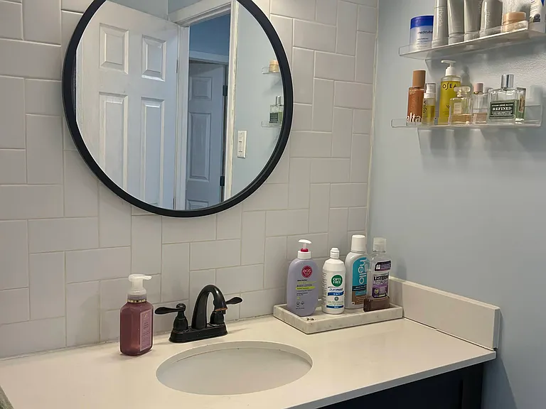 340 Woodlawn Ter #D4 — Photo 9