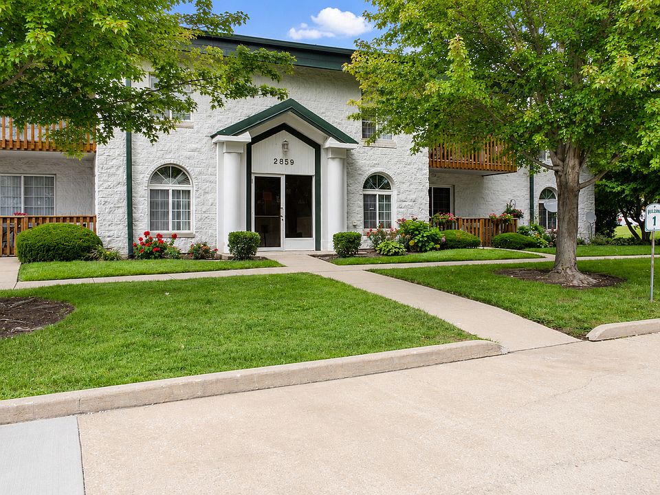 1st image of 2859 Heritage Dr #2B