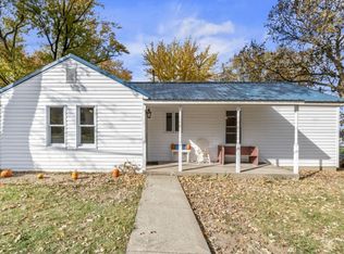 501 Ellis St, Elsberry, MO 63343