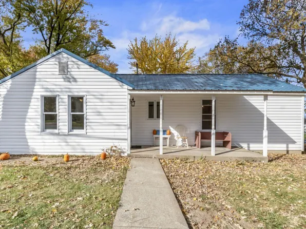 501 Ellis St, Elsberry, MO 63343
