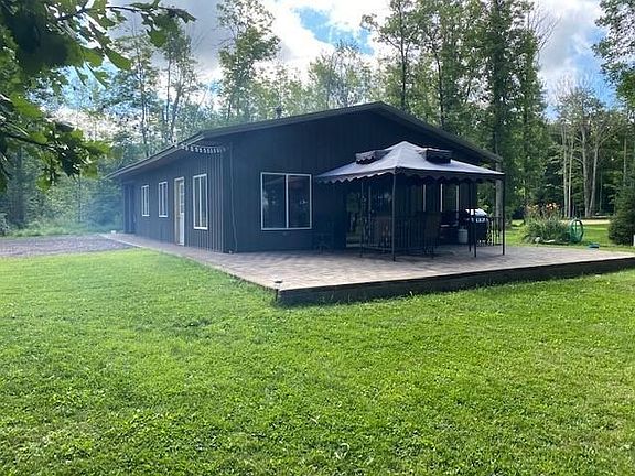 3rd image of 29629 Deer Lake Ln
