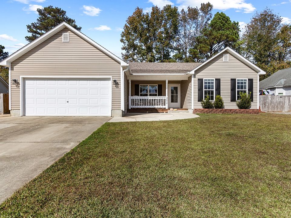 1st image of 202 Mulberry Ln