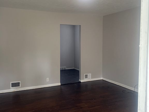 2nd image of 4506 Jaynes St