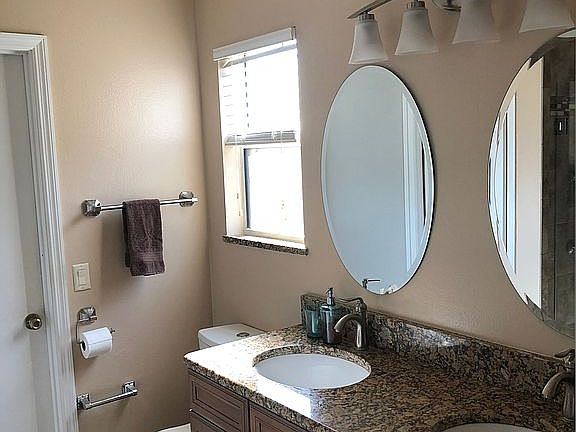 4th image of 1505 Gardena Ct