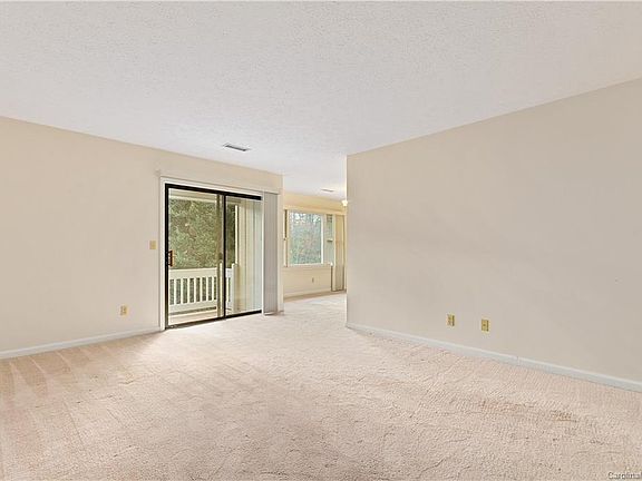 5th image of 43 Nazarene Way APT 3