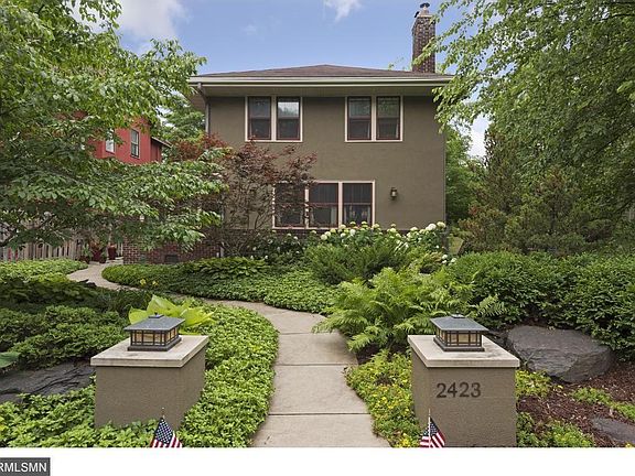 2nd image of 2423 W 22nd St