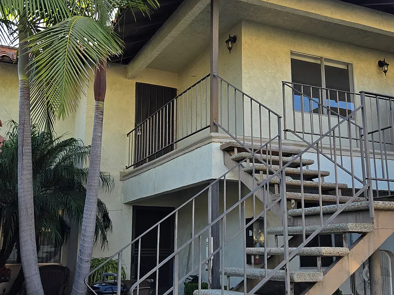 7291 La Mancha Cir #C — Photo 2