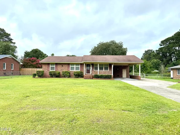2248 Longleaf Pine Dr, Kinston, NC 28504