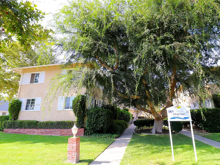 Must-See! 1bd+1ba At 1553-1555 Riverside Dr. Glendale, Ca 91201 — Photo 10