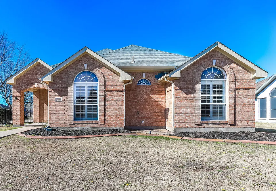 2617 Crystal Falls Dr