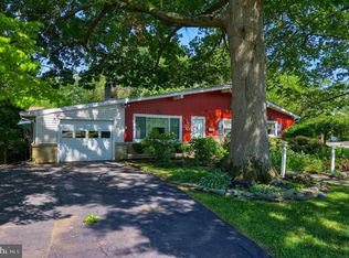 43 S Pearl St, Wernersville, PA