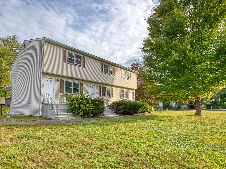 72 Caesar Dr — Photo 22