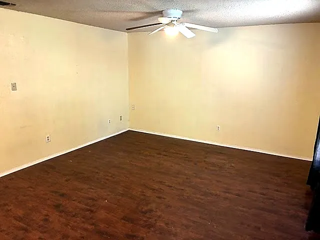 2 bed, 600 sqft, $825 — Photo 4