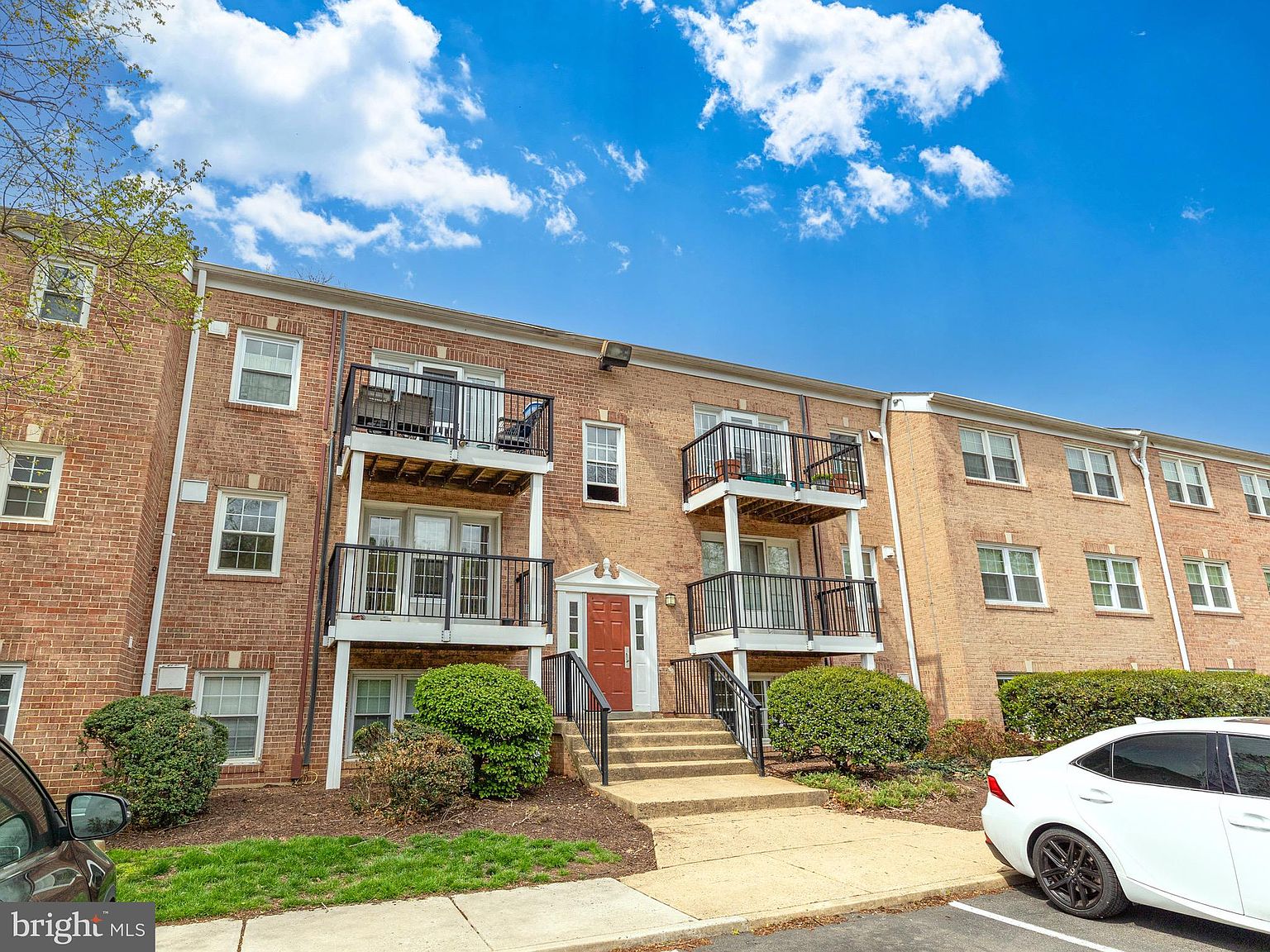 9457 Fairfax Blvd APT 203, Fairfax, VA 22031 | Zillow