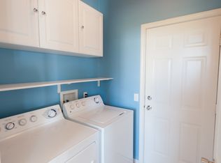 7260 Warwick Dr, Ypsilanti, MI 48197