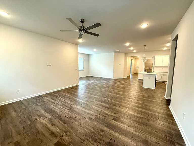 9068 Malahide Ln — Photo 12