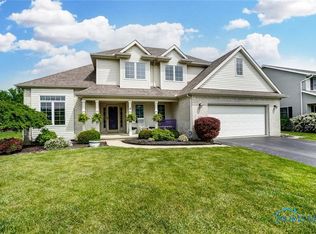 26593 Carronade Dr, Perrysburg, OH 43551
