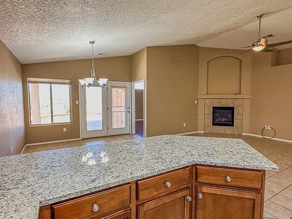 5th image of 7004 Vista Del Sol Dr NW