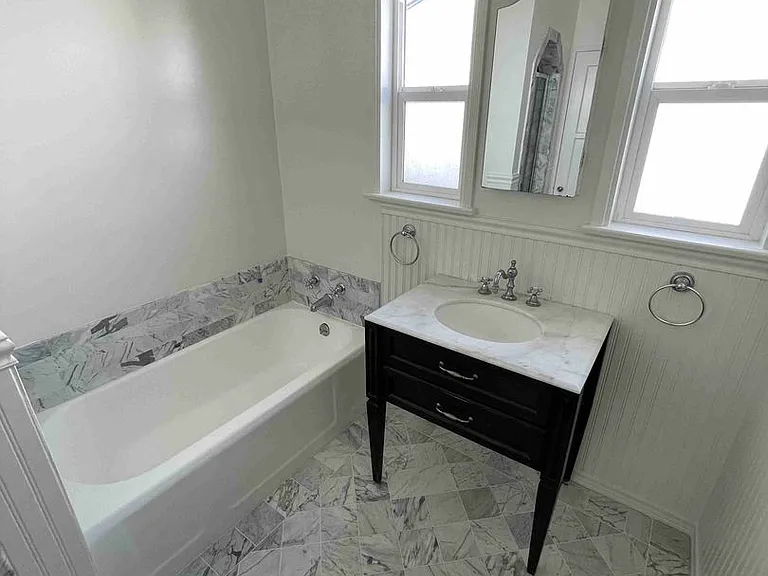 4432 Bakman Ave — Photo 15