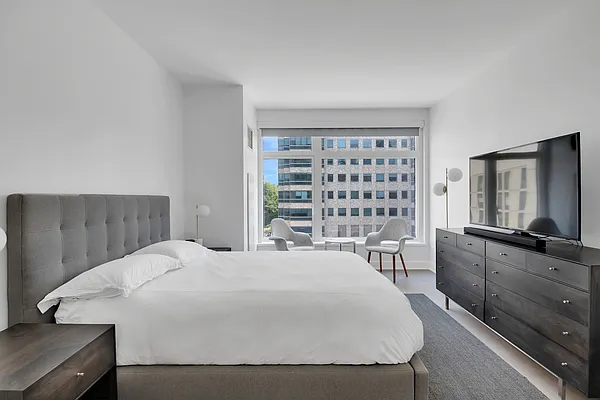 Sold by Compass | media 2