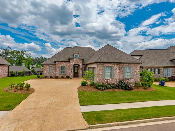 307 Cottonwood Cv, Oxford, MS 38655