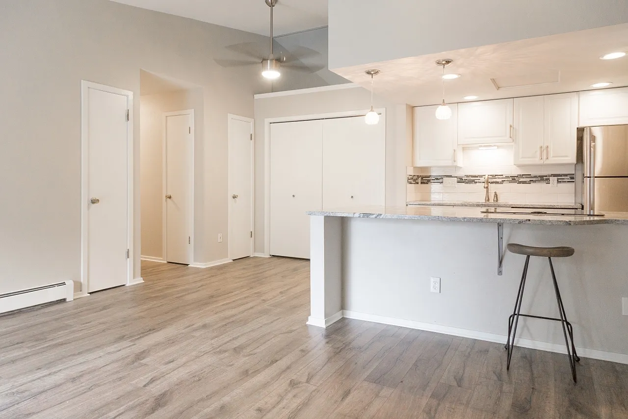 Renovated Two Bedroom Condo For Rent In North Boulder — Photo 3