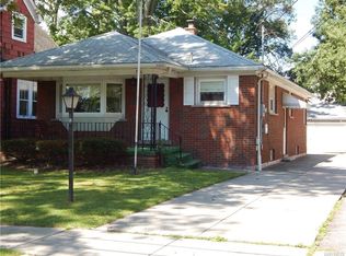 706 92nd St, Niagara Falls, NY 14304