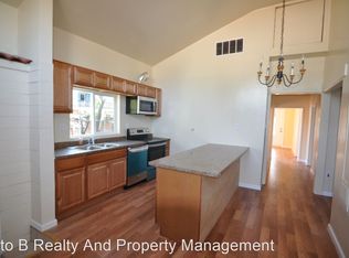 856 Palm St, San Jose, CA 95110