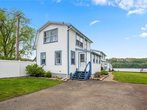 245 Lake Rd, Webster, NY 14580