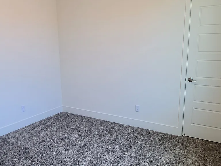 2208 Randolph Pl — Photo 21