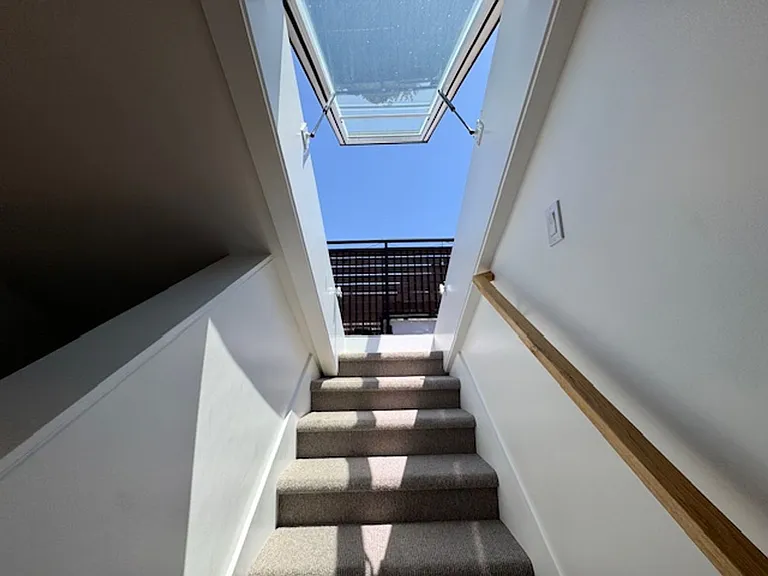 906 Brown Ave — Photo 30