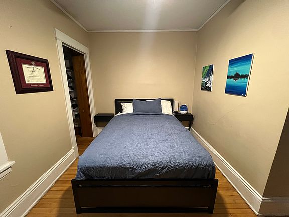 2nd image of 1594 Hague Ave #0