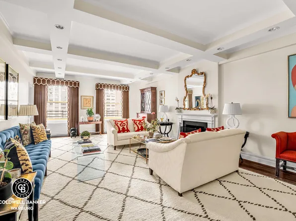 215 East 72nd Street 12E image 2 of 12
