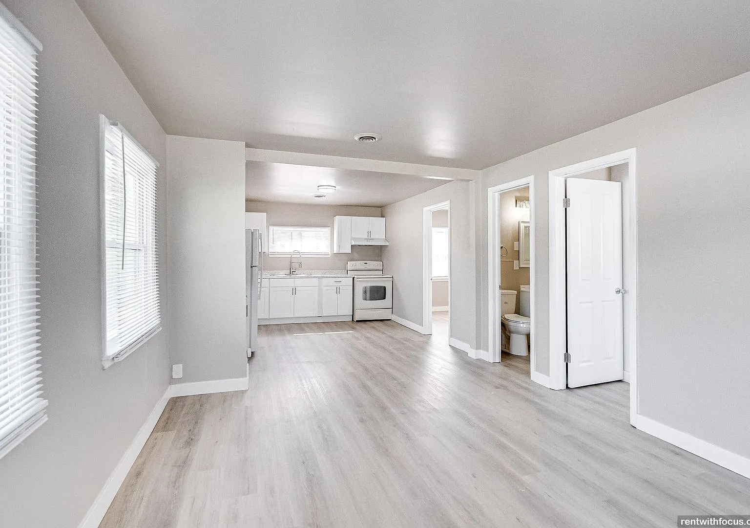 1001 Main Ave, Kaukauna — Photo 4