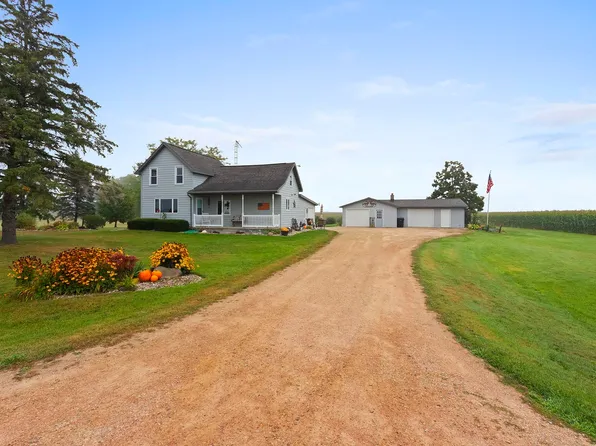 N8570 County Road F, Shiocton, WI 54170