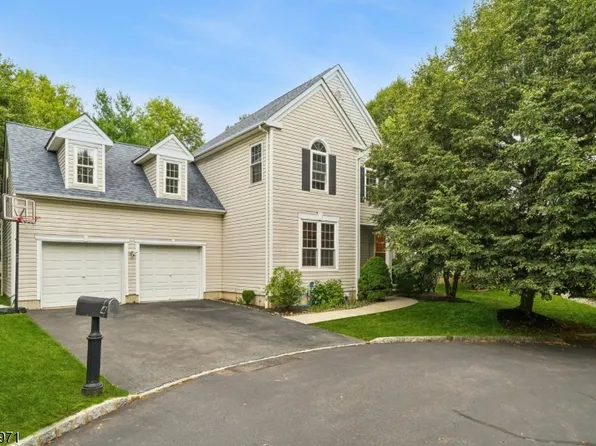 4 Revere Dr, Bernards Twp., NJ 07920