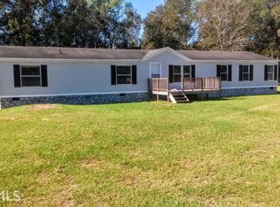 89 Riverview Way, Tifton, GA 31793