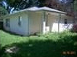 3117 Gideon Ave, Zion, IL 60099