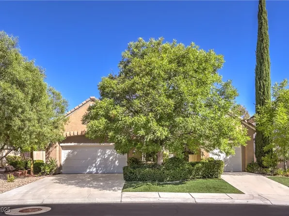 9840 Royal Lamb Dr, Las Vegas, NV 89145