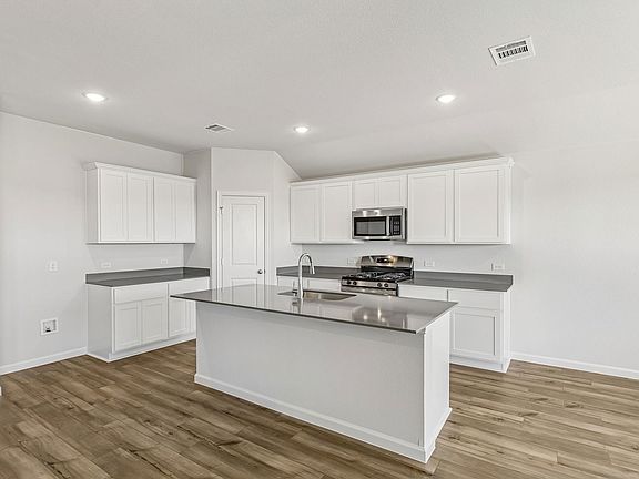 4th image of 3816 Prairie Chapel Rd