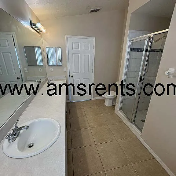 2404 Condado Ct — Photo 24