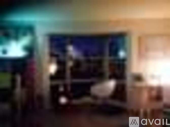 2nd image of 570 Beale St #322