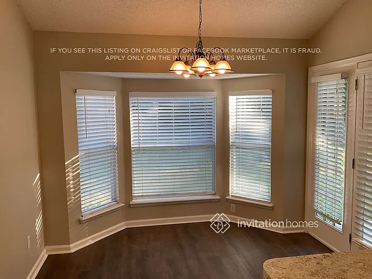 12243 Mantle Dr — Photo 9